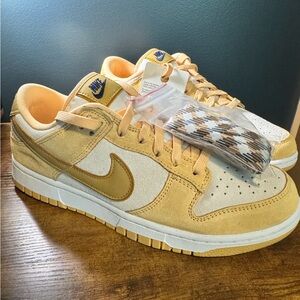NEW Nike Dunk Low LX Celestial Gold Suede Women’s 10.5 / Men’s 9